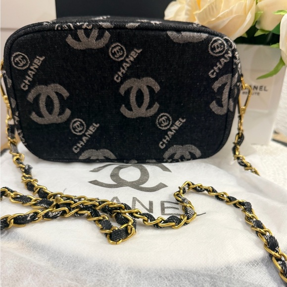 Chanel (Makeup/Novelty) Black Denim CC Crossbody with 2 removable straps! - New! - Picture 8 of 15